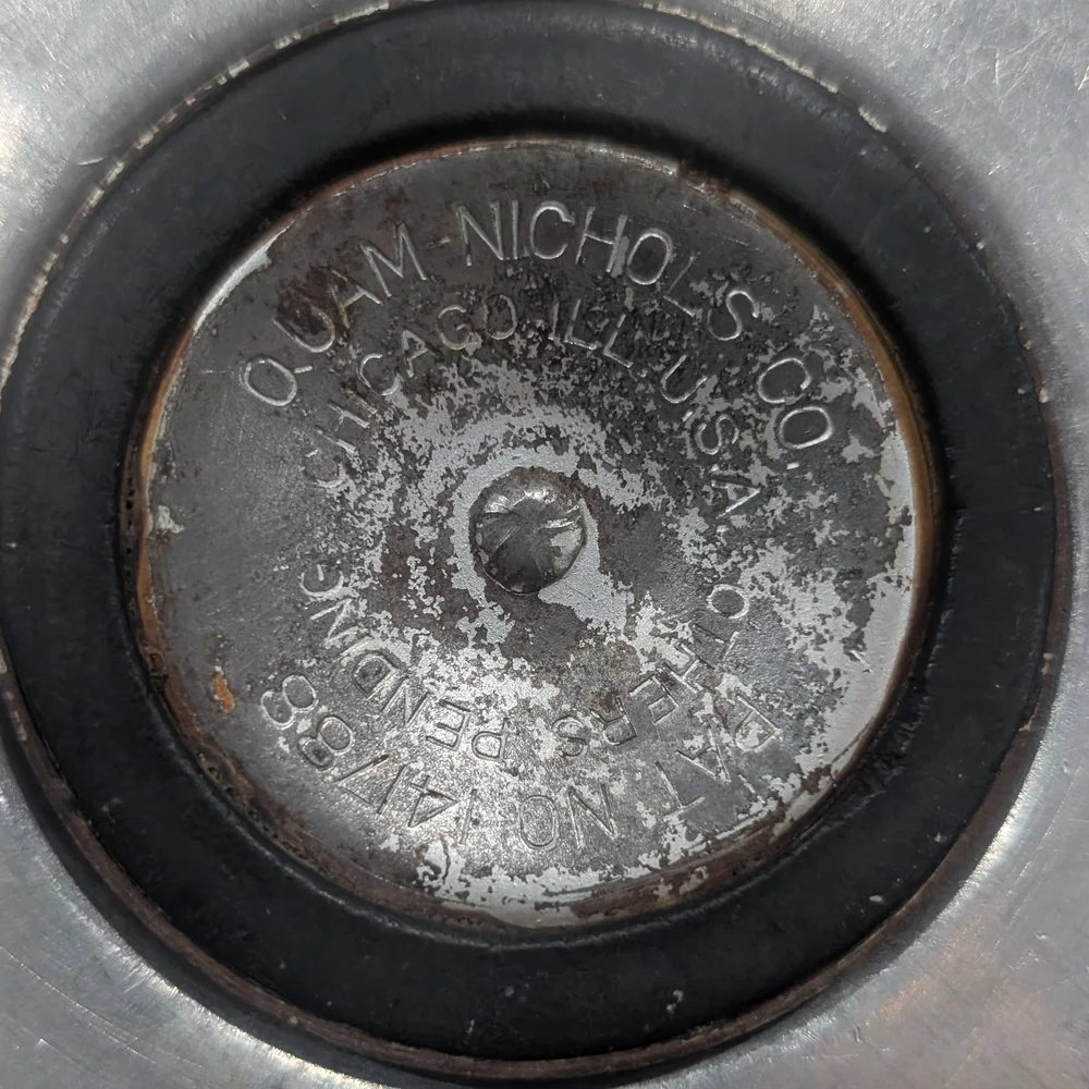 Vintage Kwicky Juicer, Metal Citrus Reamer with Handle, Chicago, IL